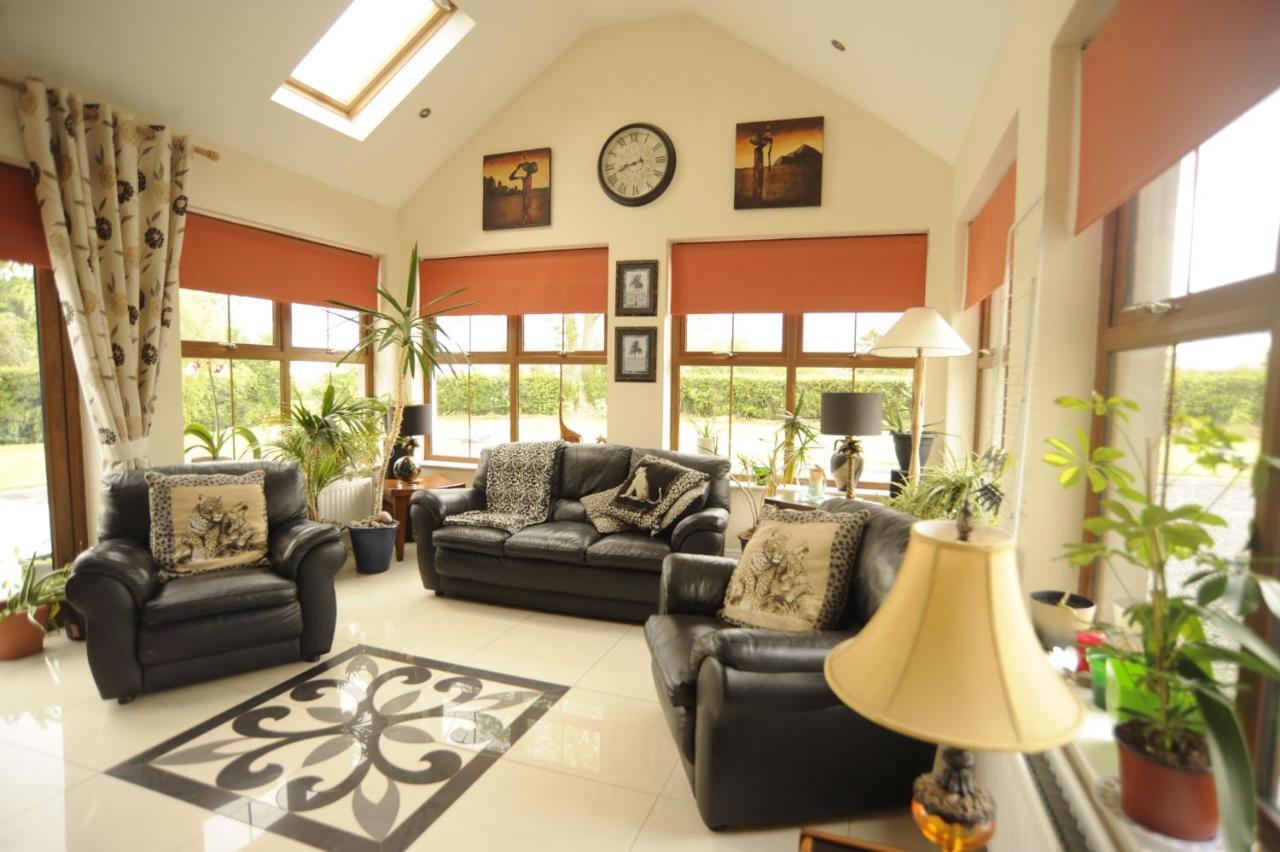 Knockalla Luxury Property With Hot Tub Suitable For Families พอร์ตาดาวน์ ภายนอก รูปภาพ
